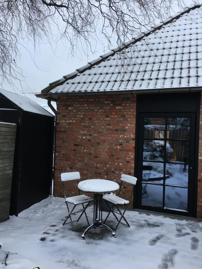 B&B Sint-Mariaburg Antwerpen Bagian luar foto