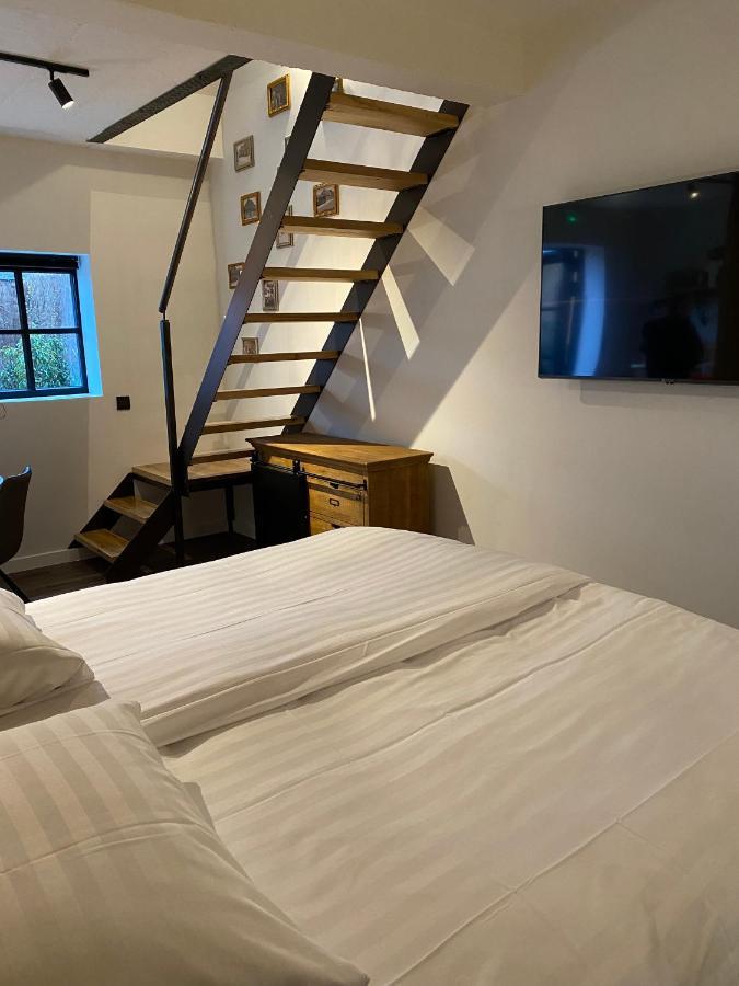 B&B Sint-Mariaburg Antwerpen Bagian luar foto